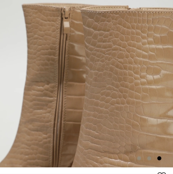 Lulu & Sky Crocodile Beige Block Heeled Boots - Picture 5 of 5